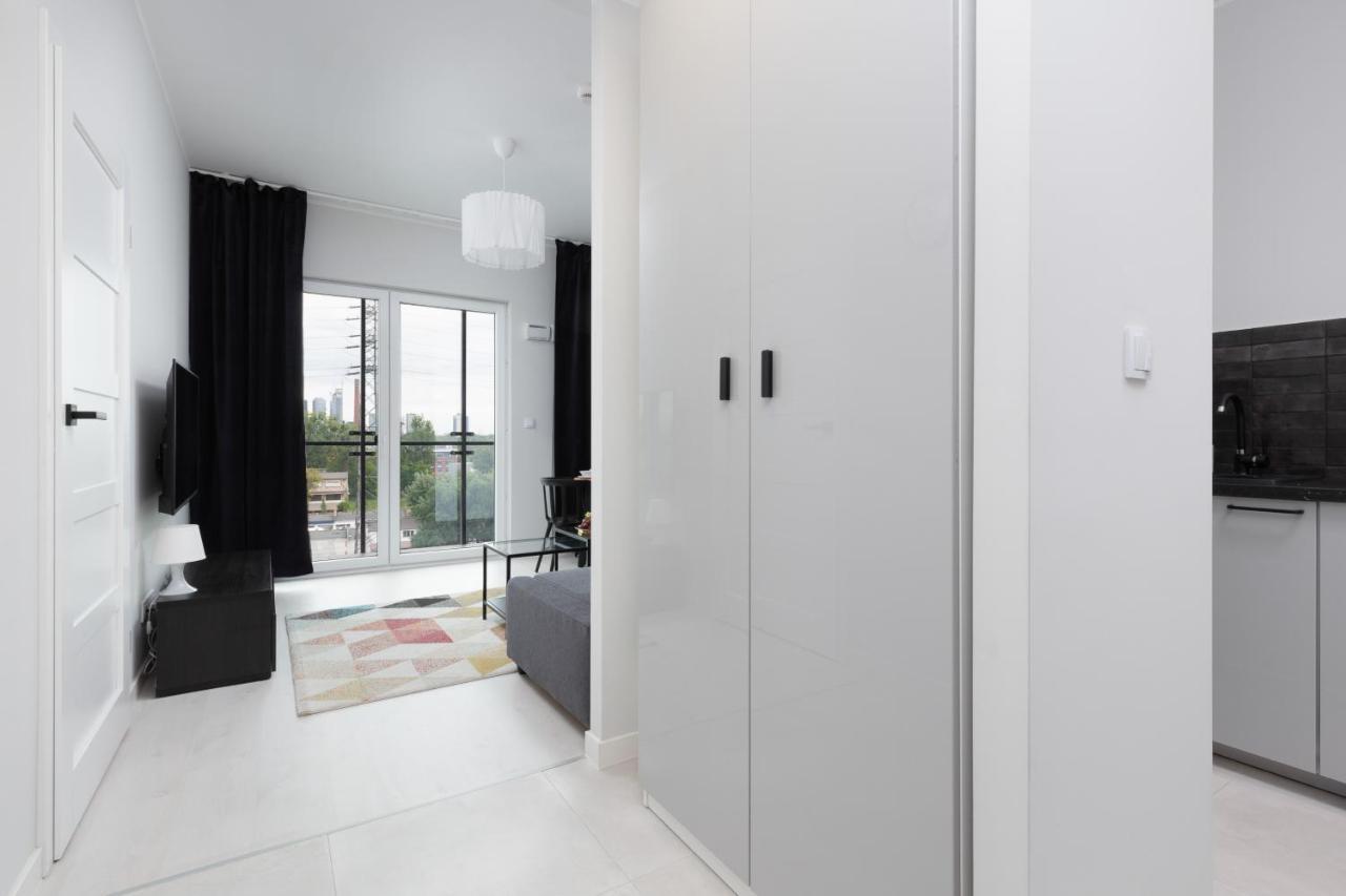 Business Center Apartments Warsaw Wola By Noclegi Renters المظهر الخارجي الصورة