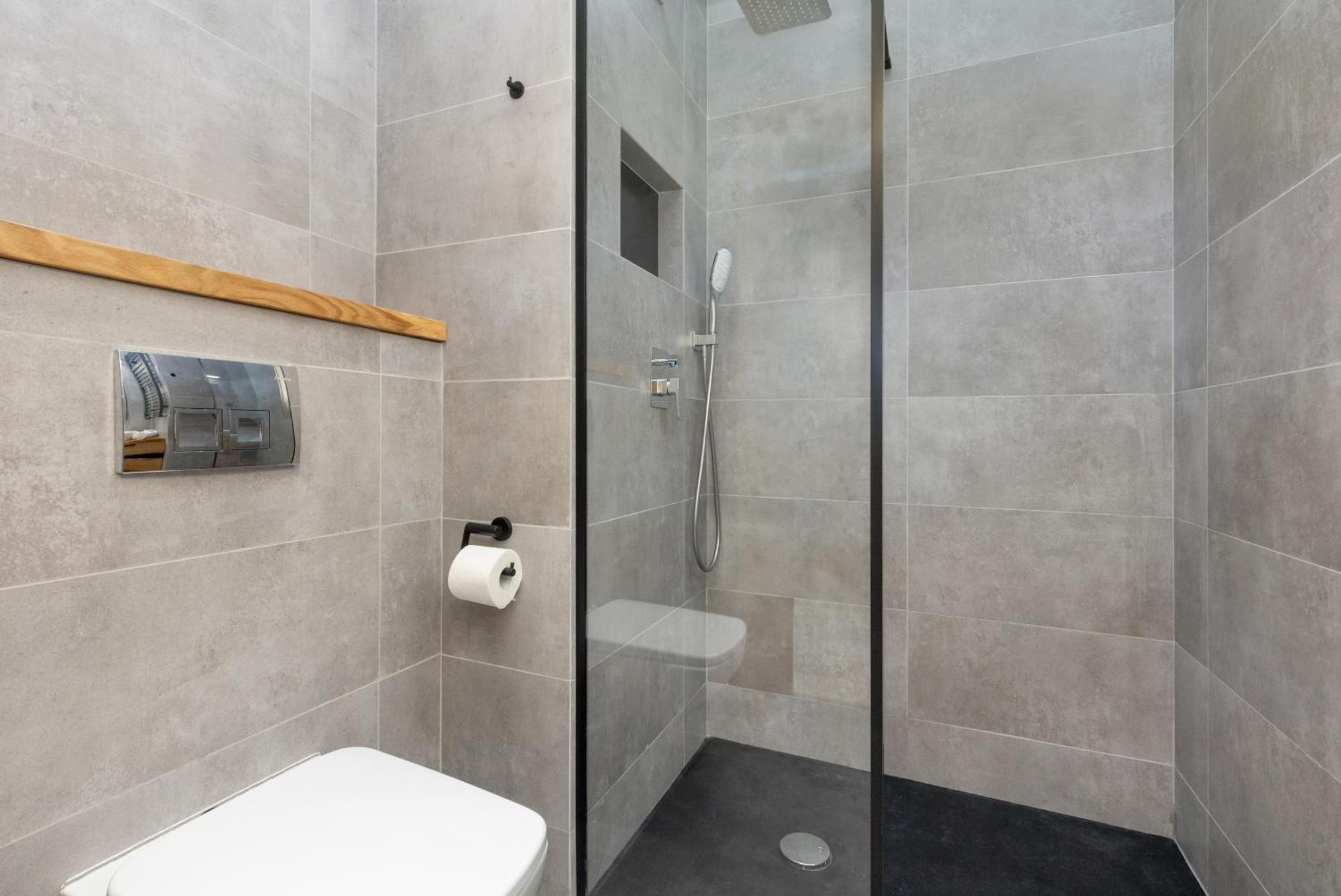 Business Center Apartments Warsaw Wola By Noclegi Renters المظهر الخارجي الصورة